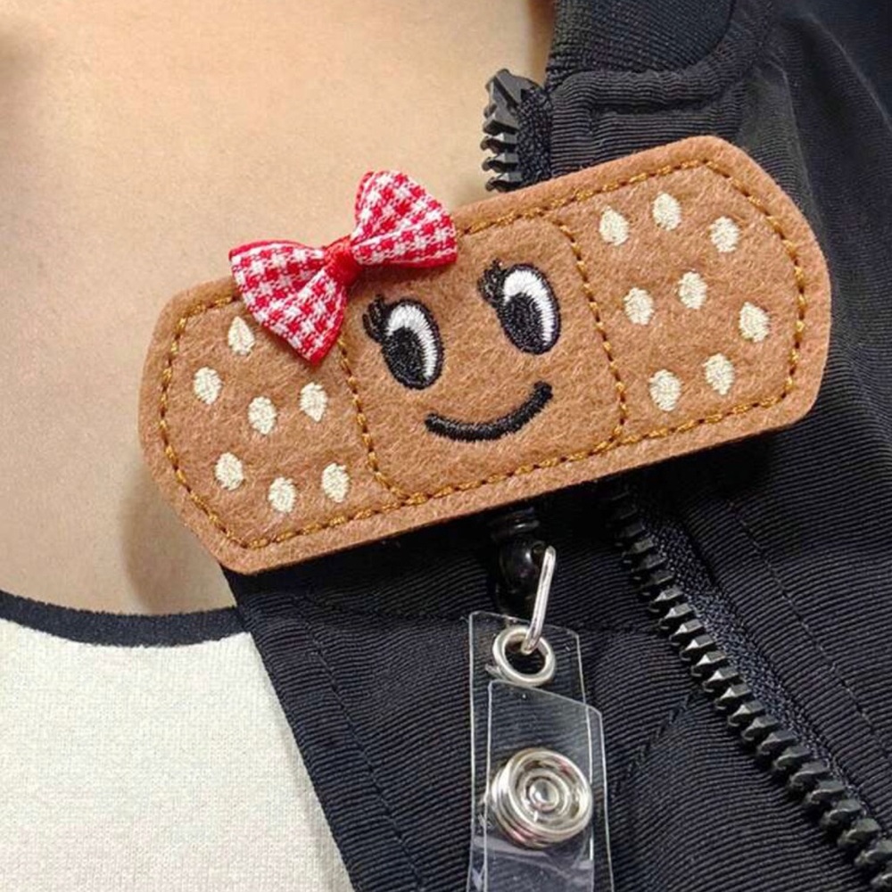 Nurse 
✨Tag Holder clip